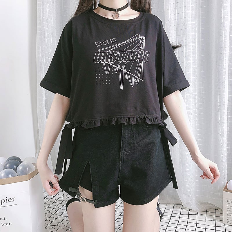 天使と悪魔 Catwish ショートパンツ デニム ハートバックル ベルト サイドスリット Jk ストリート系 ガーリー 原宿系 量産型 オルチャン 10代 代 天使と悪魔 サブカル系ファッション Seasonz