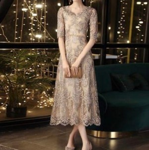 ★送料無料★S(7号)☆ビジューと立体刺繍のミディアムドレス(OPN2915）