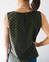 237g017 square tank top