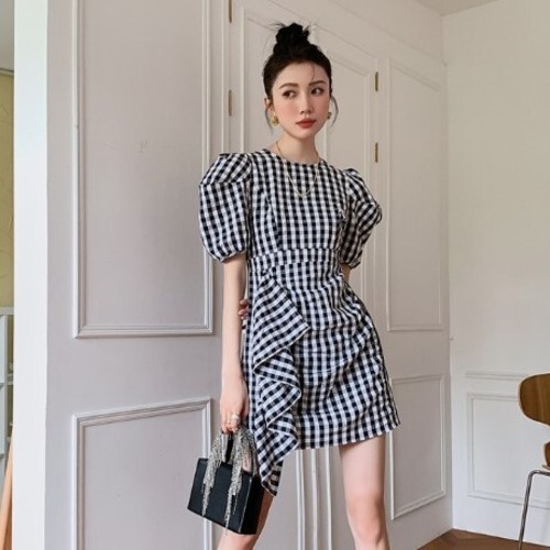 ワンピース ドレス ミニ丈 大人可愛い お洒落 ブラック　ギンガムチェック　タイトドレス　セクシー　ホテル　スタイル　オルチャン 韓国 ファッション オシャレ ママ お出かけ 女子会 デート 体型カバー 休日 普段使い