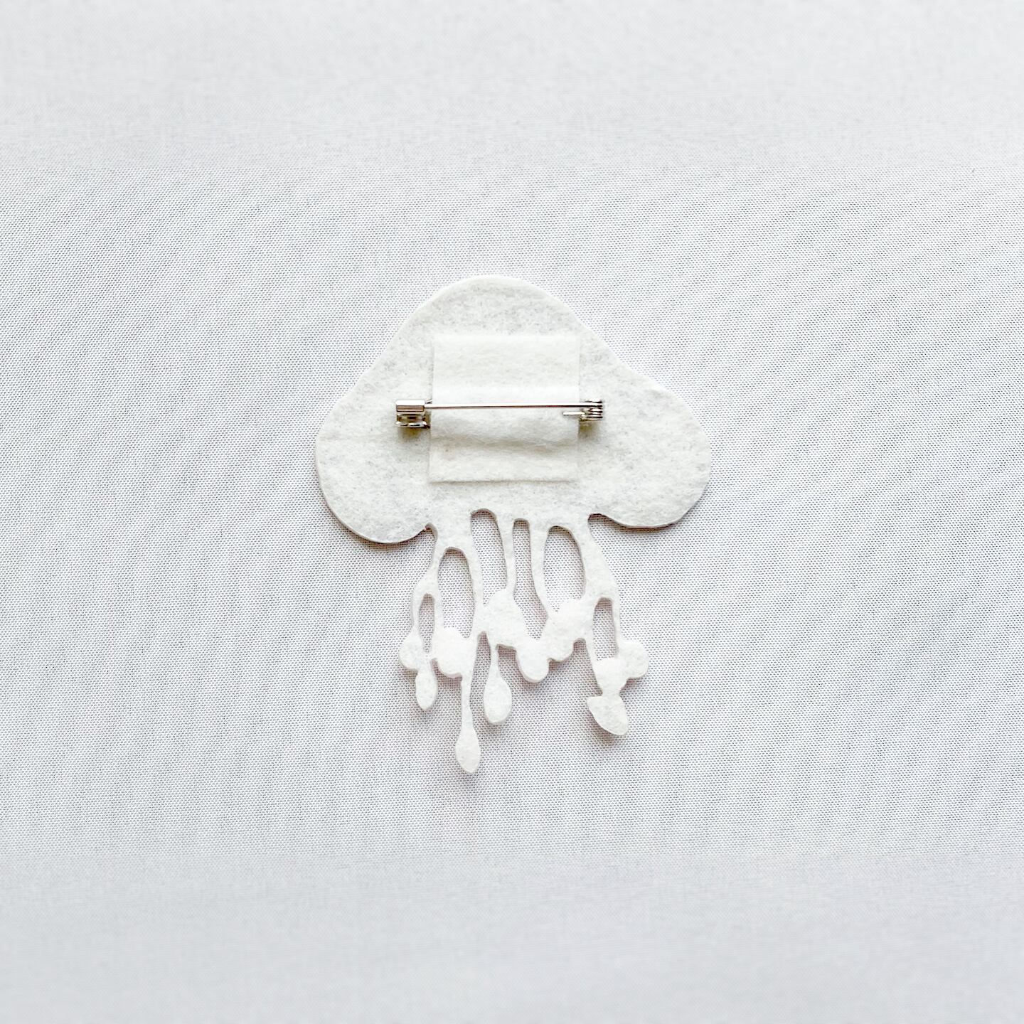 刺繍ブローチ ga.la (br-090)3色