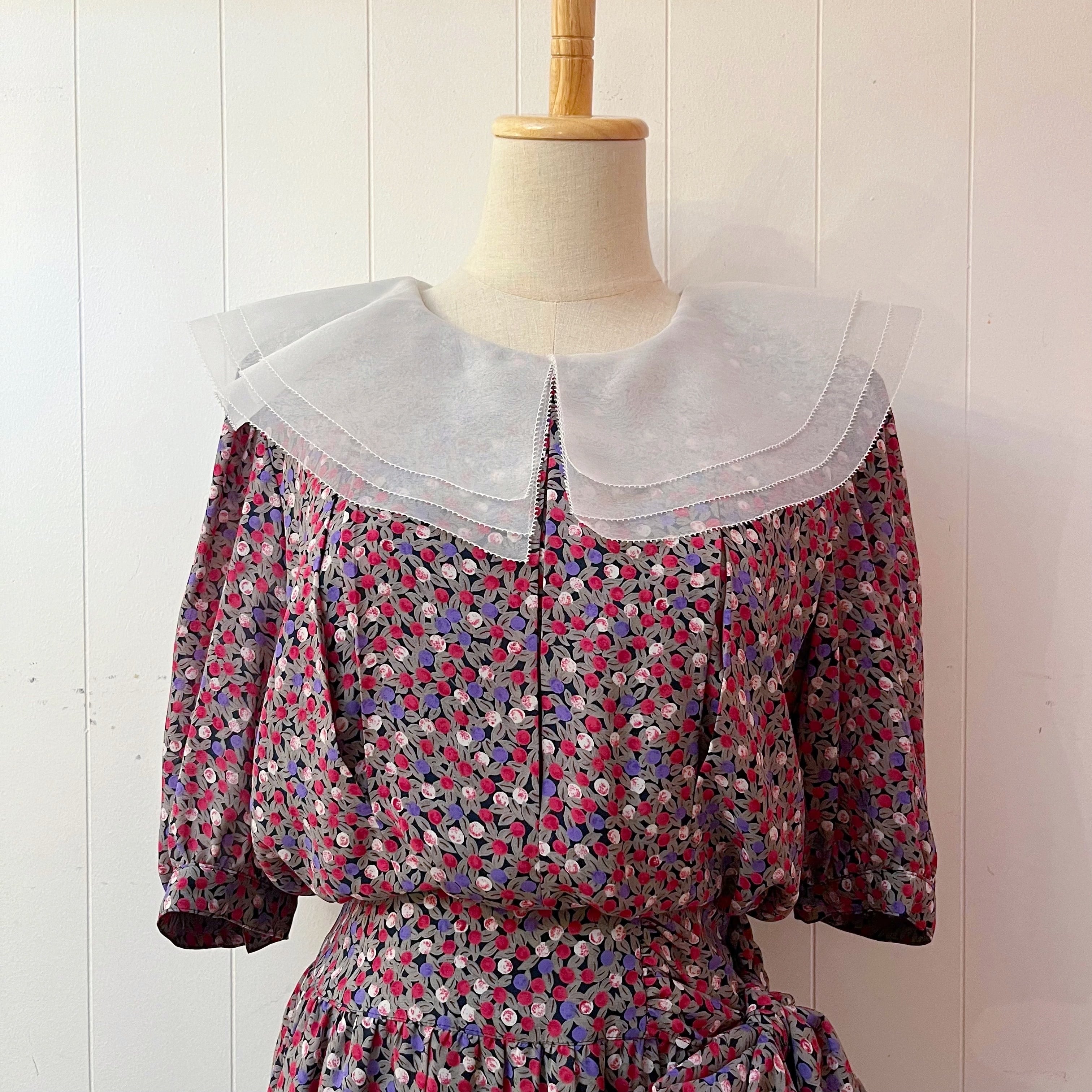 big collar side ribbon one-piece