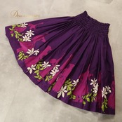 フラダンス 衣装 ALOHA FABRICS アロハファブリック パウスカート パープル系 ティアレ柄 ダンサー柄 踊り子 ハワイアンプリント ハワイアン アロハ フラ ダンス レッスン 練習 シングル スカート フレア 華やか 鮮やか かわいい おしゃれ ピンク系 ホワイト系 グリーン系 紫 白 黄緑