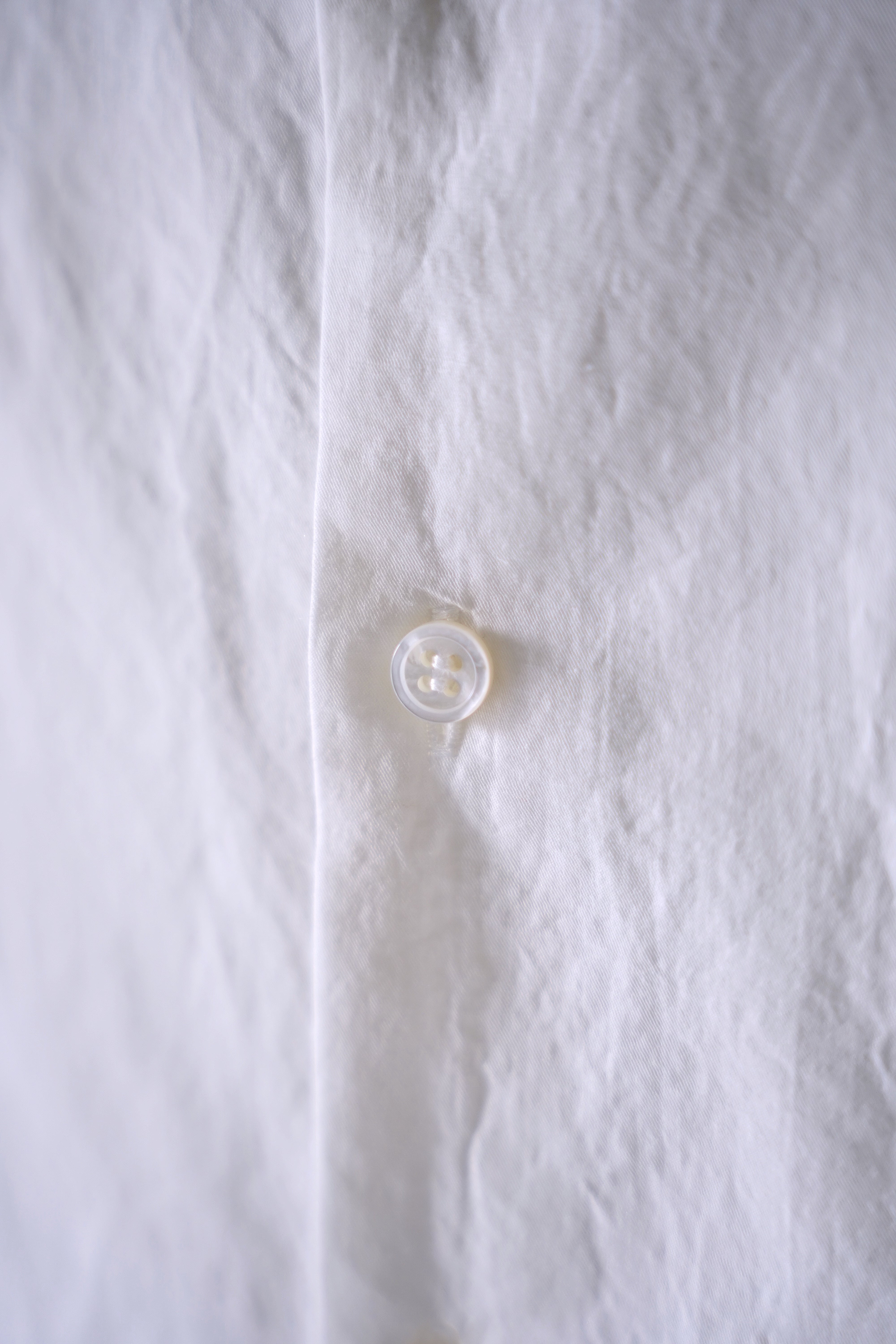 山内 塩縮加工コットンリネンシャツ羽衿あり white | DE OJAL omomuki