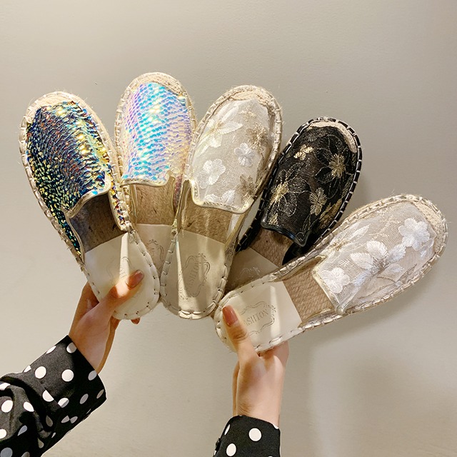 包頭ハーフスリッパ女性は2020年春と夏の新しい快適なレジャーネット赤いフラットボトム漁師の靴を着用します 部族の婦人靴0738653