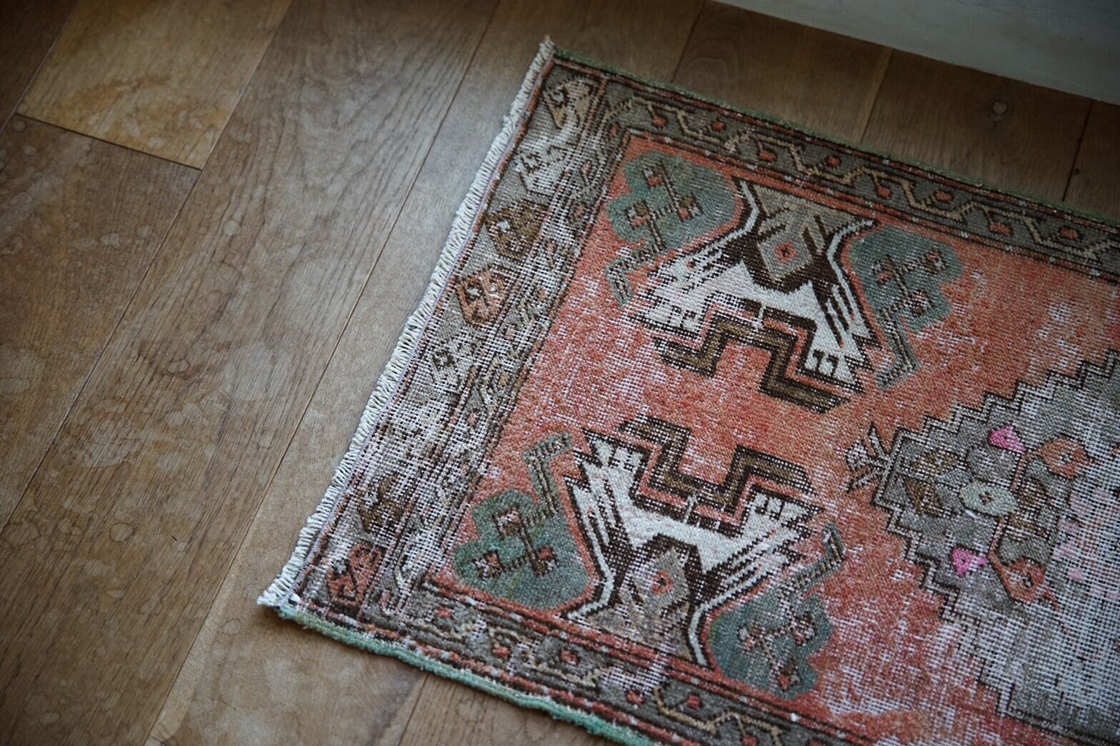 014 - Vintage Turkish rug