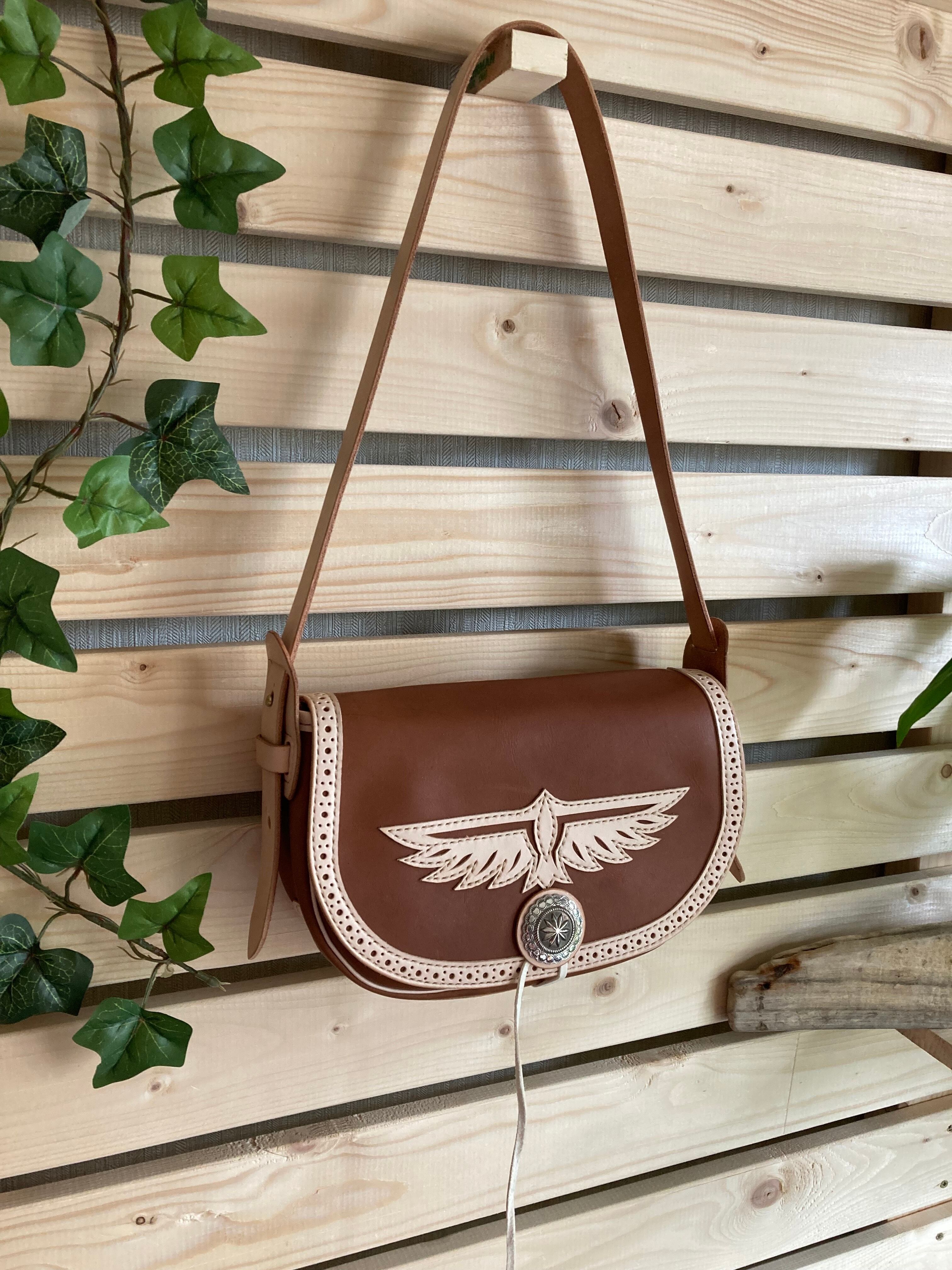 フリンジ•メディスン•バッグ / FRINGE MEDICINE BAG | SittingBull Leather