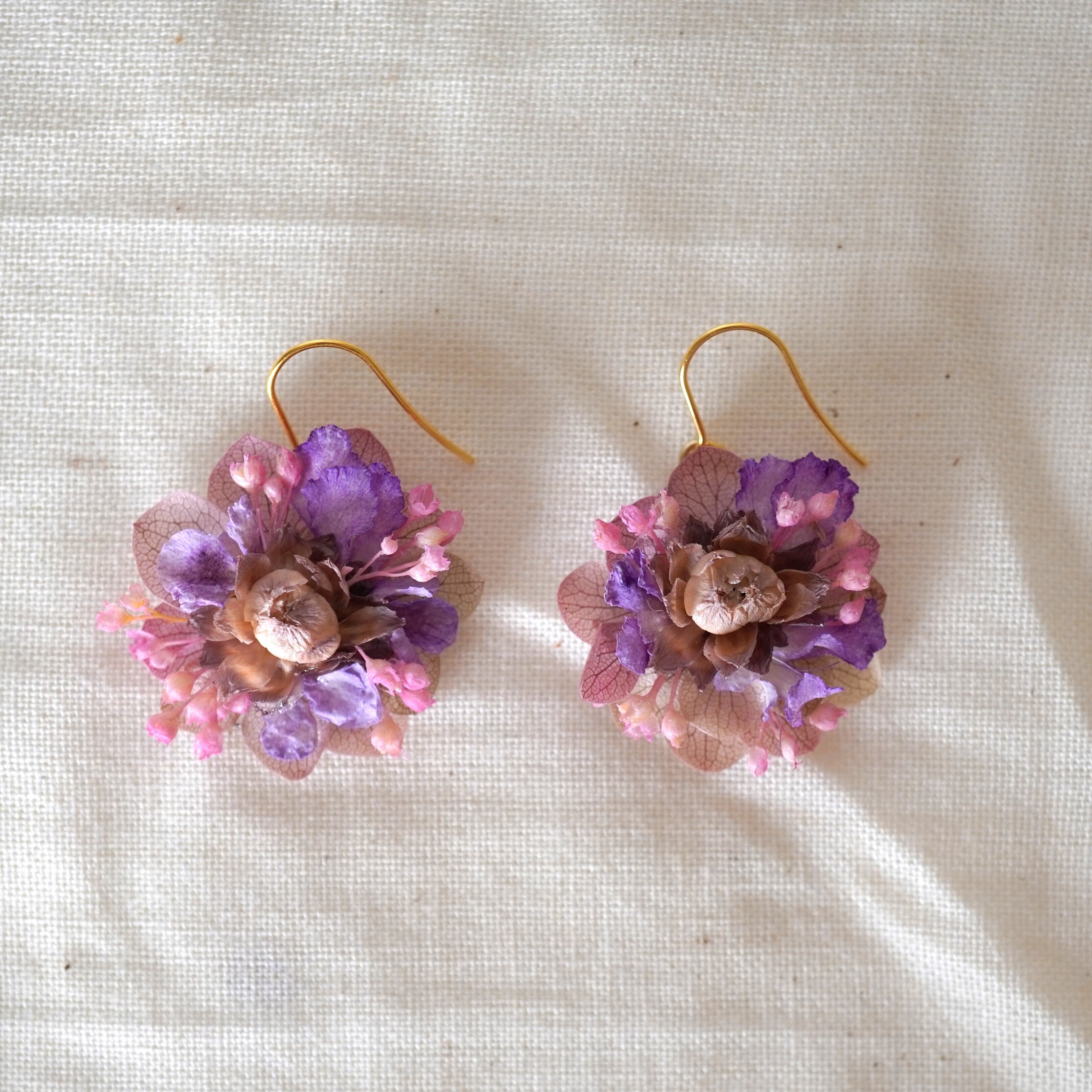 【Maison de mimi】 Brumelie™ |Fleur de l’équinoxe|秋の祈りを込めた花 ピアス/イヤリング Maisondemimi メゾンドミミ Ateliermimi アトリエミミ