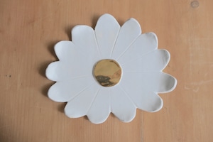 daisy plate