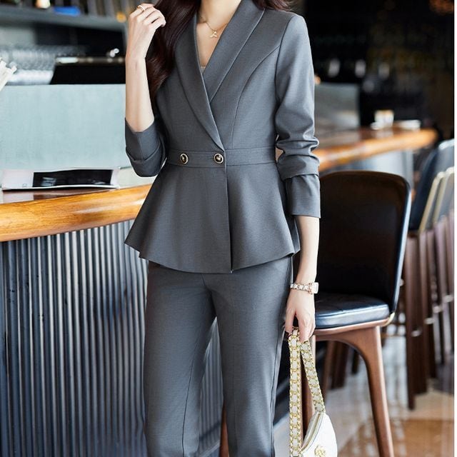 【予約販売】セットアップ スーツ パンツスーツ レディース グレー ネイビー ブラック フォーマル Vネック フリル フレア かっこいい きれいめ 韓国風 美シルエット