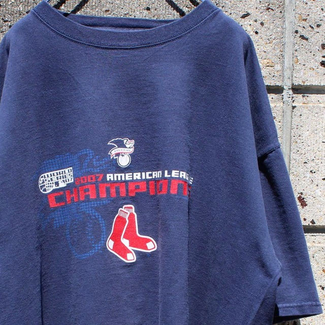 【XLサイズ】Majestic × Boston Red Sox 2007 アメリカンリーグチャンプス 古着 Tシャツ