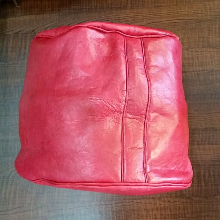 モロッコ プフ 山羊 本革 デザインレザー スツール（赤）オットマン
