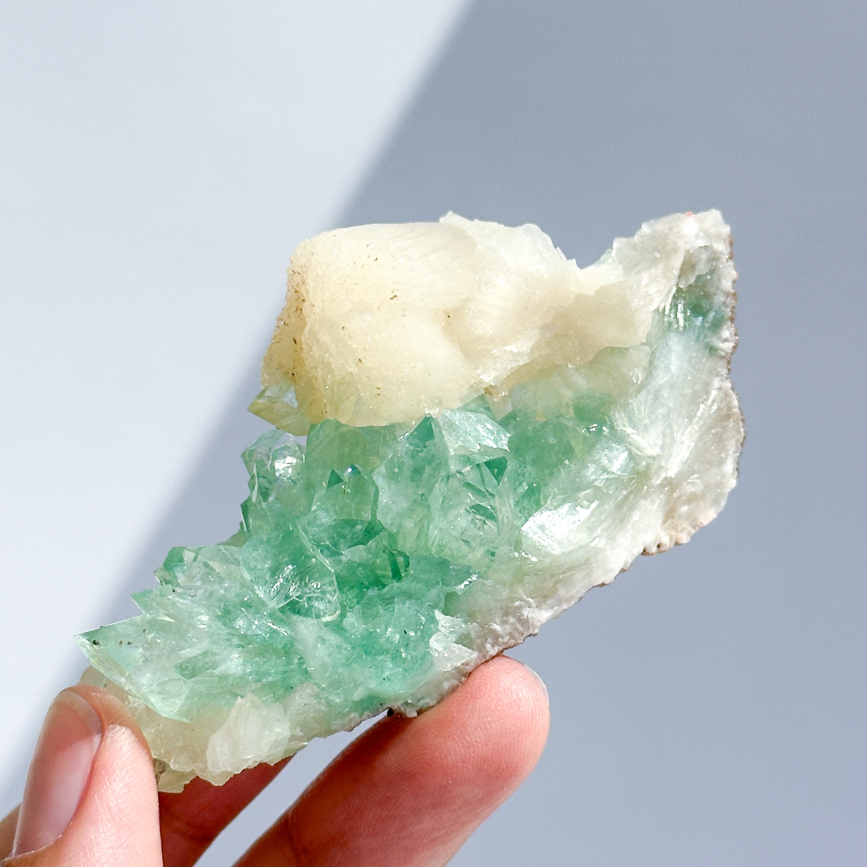 アポフィライト | Kamoku［カモク］インテリア天然石・鉱物の