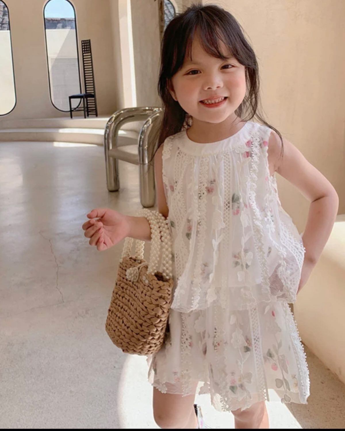 花柄シースルーセットアップ…….女の子 夏 フラワー シースルー レース 海外子供服 プチプラ ホワイト