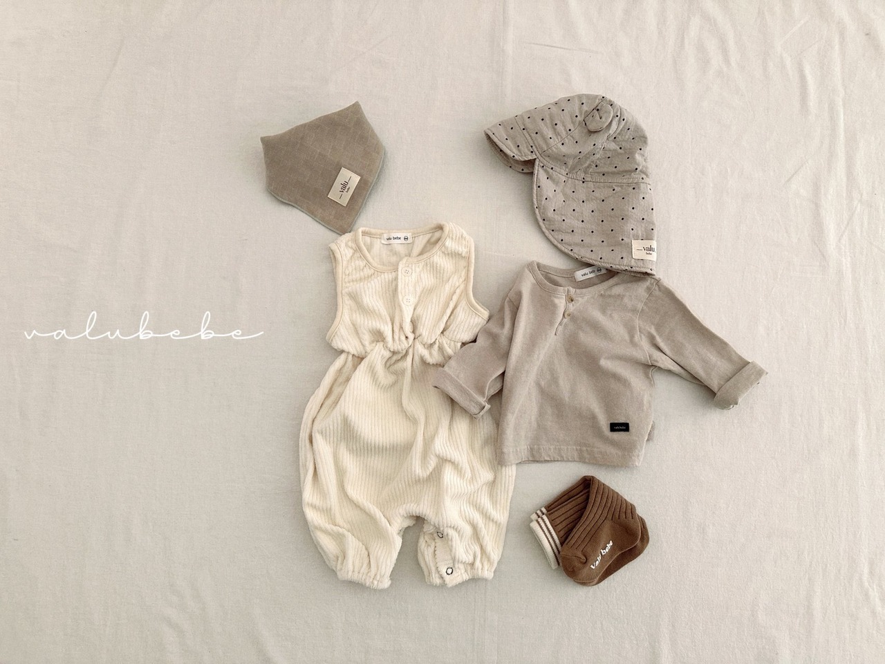 【valu bebe】ソフトパイル地リブオールインワン クリーム 70〜80cm - 11