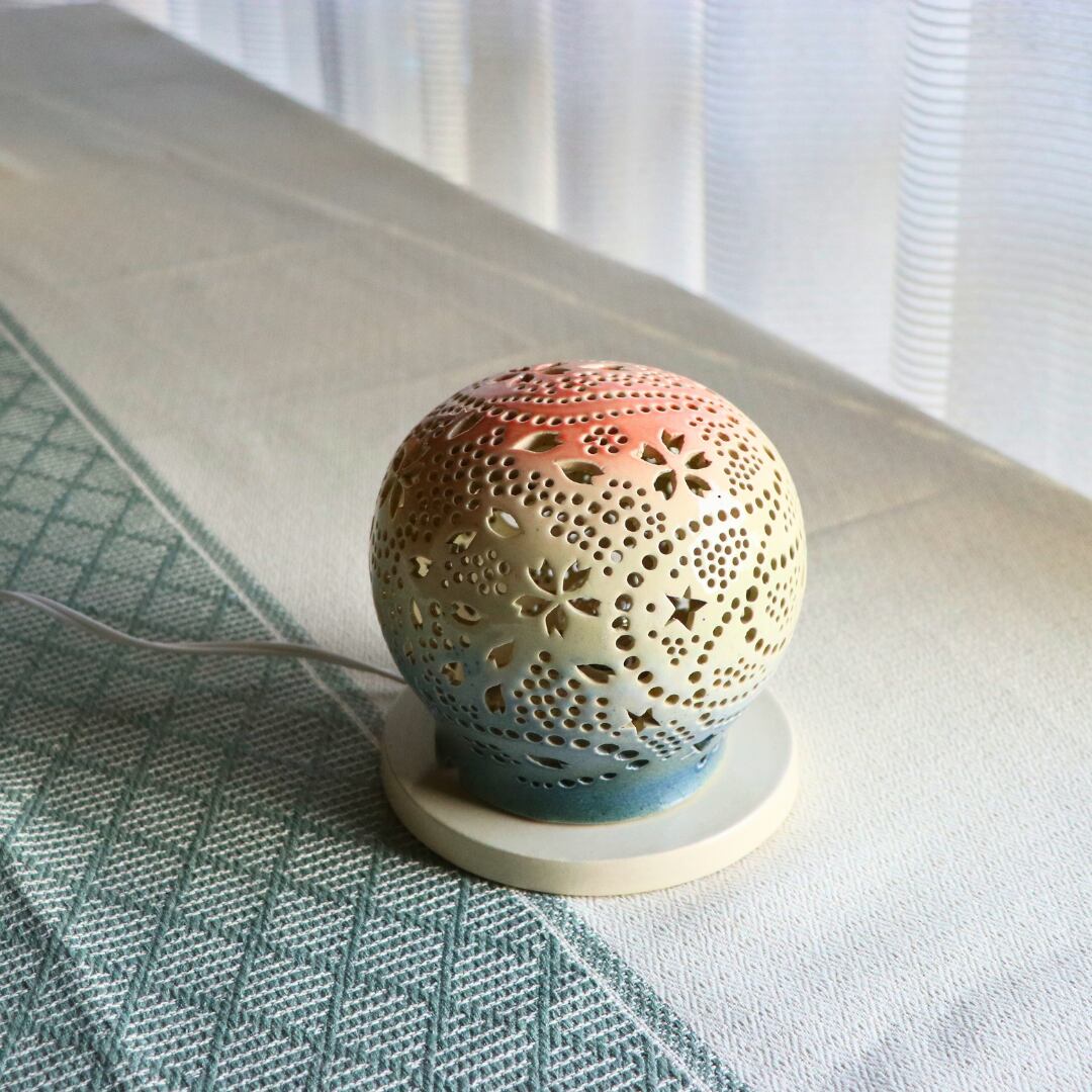 陶器ランプシェード通販やす波窯の『ほんのり桜』はおしゃれな