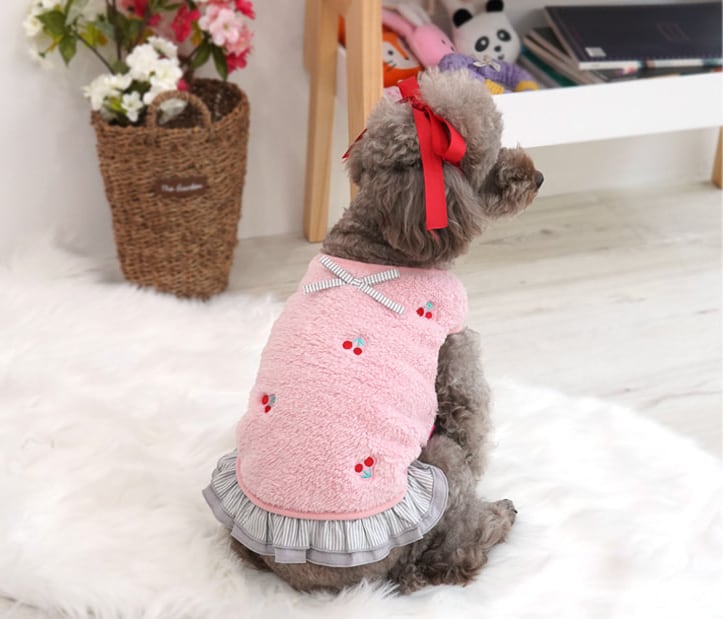 SALE】チェリーフリースワンピース S~2XL / 犬の服 犬服 ペット洋服