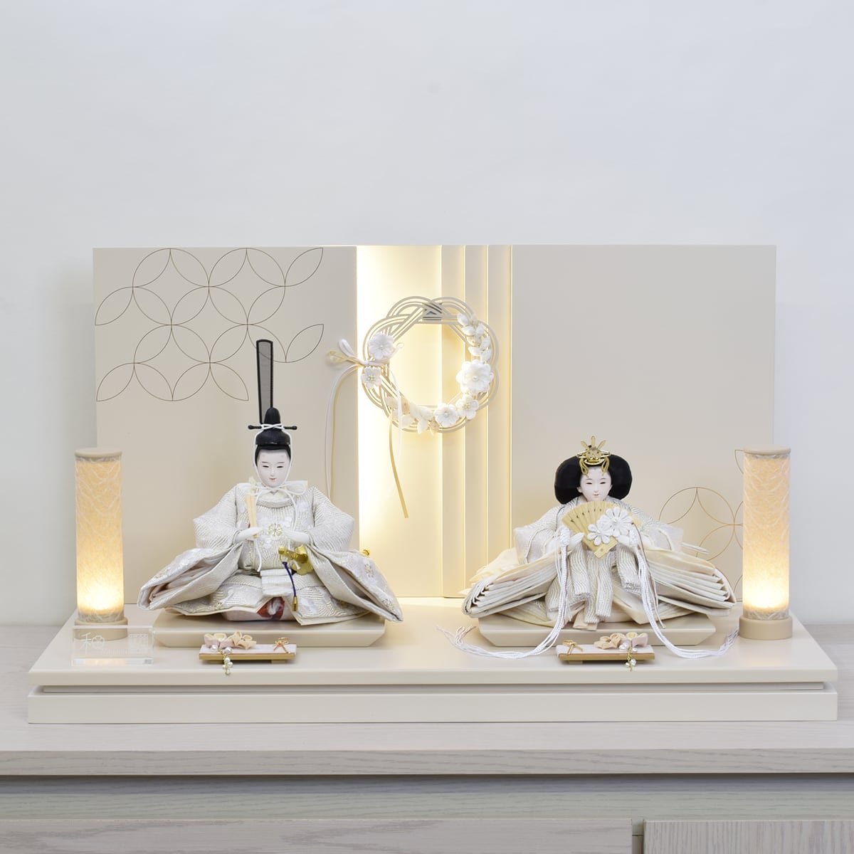 雛人形 親王飾り【雪の華】|おしゃれ|モダン|今どき|現代風|和モダン|スタイリッシュ|LED