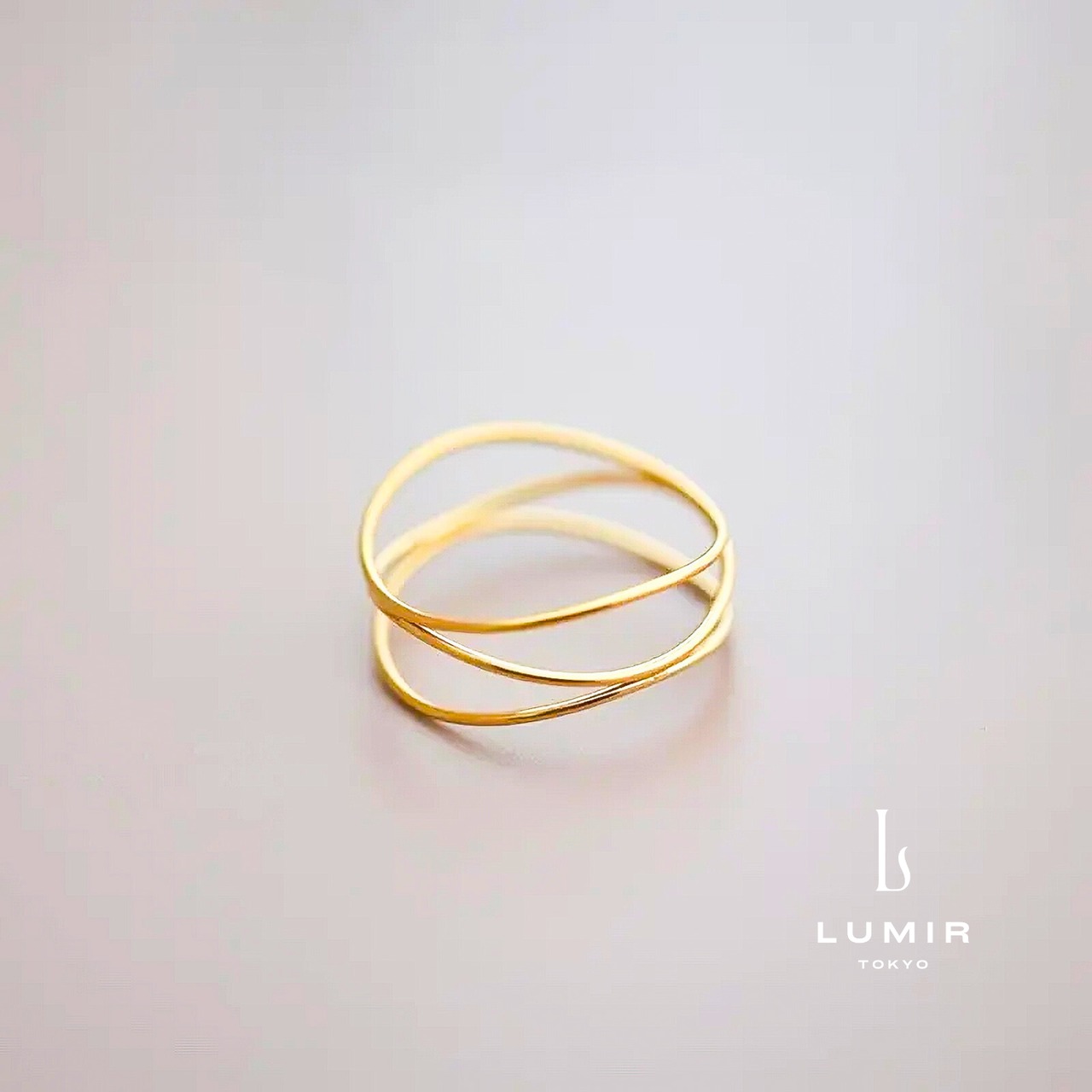 クロスオーバーレイヤードリング