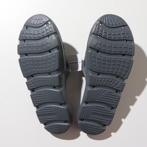 新品 US11 日本未展開 New Balance シャワーサンダル ニューバランス