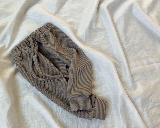 rib knit thin pants / K8012018WAO006
