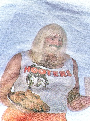 90's  HOOTERS 〝From the Same GOVERNMENT... 〟 2side PHOT Print T-Shirt  - Fabric MADE IN U.S.A -  / Size　LARGE