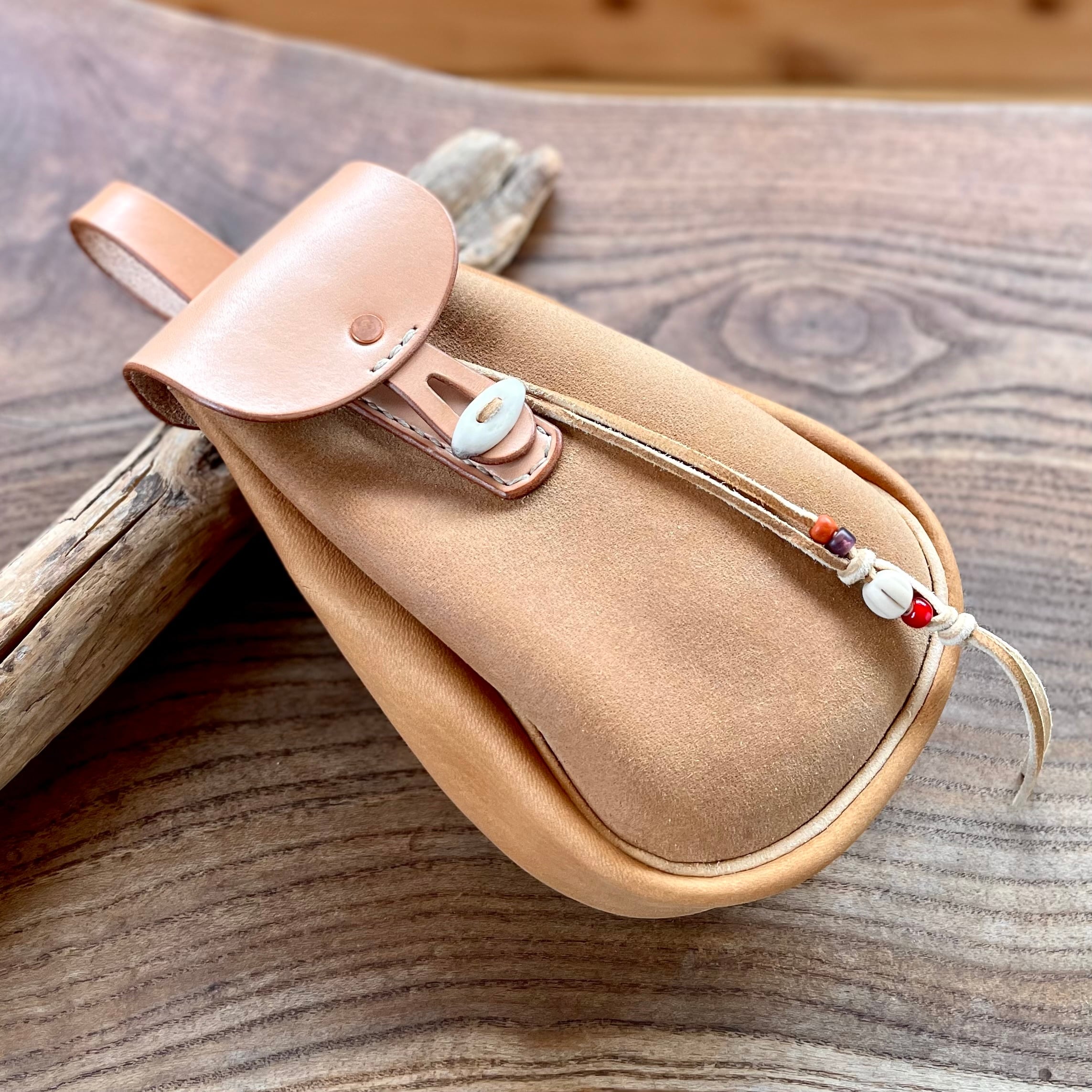 数量限定】鹿革ベルトポーチ 刻印サービス付［スモーク］Deerskin Belt