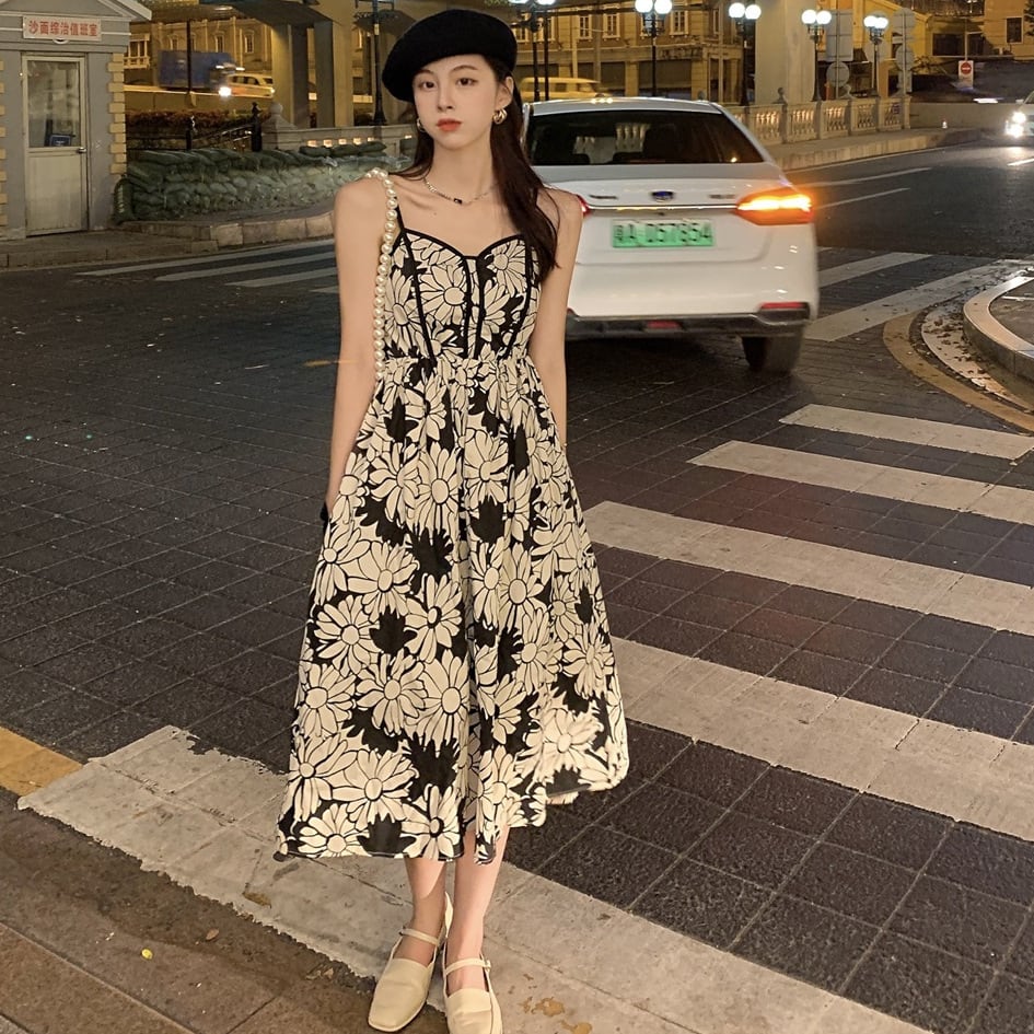 【新作】【送料無料】 調節可能なショルダーストラップ] 2023新しい女性のハイエンドライトラグジュアリーサスペンダースカート、多用途スリミングフローラルフォレストドレス 0288865575608