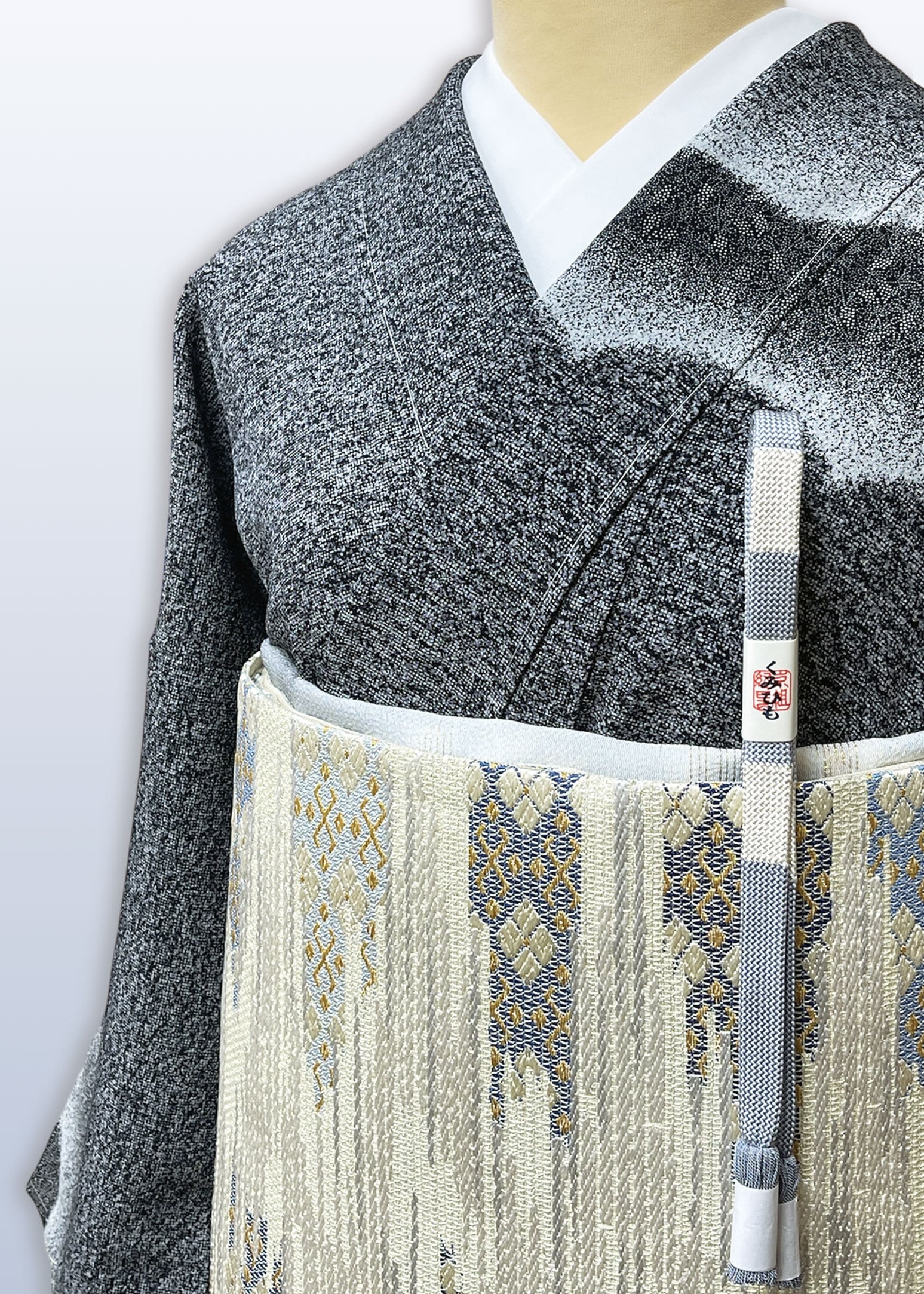 (袷)モノトーン雪輪葡萄唐草文江戸小紋付下げ赤塚順一作 LUKKO−045(リユース品)