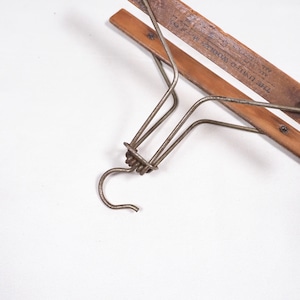 1900’s ACME Trousers Hanger Advertising USA Vintage アドバタイジング ウッドハンガー