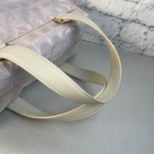 CHANEL シャネル ニュートラベル  キャンバス ハンドバッグ ピンク A-9352