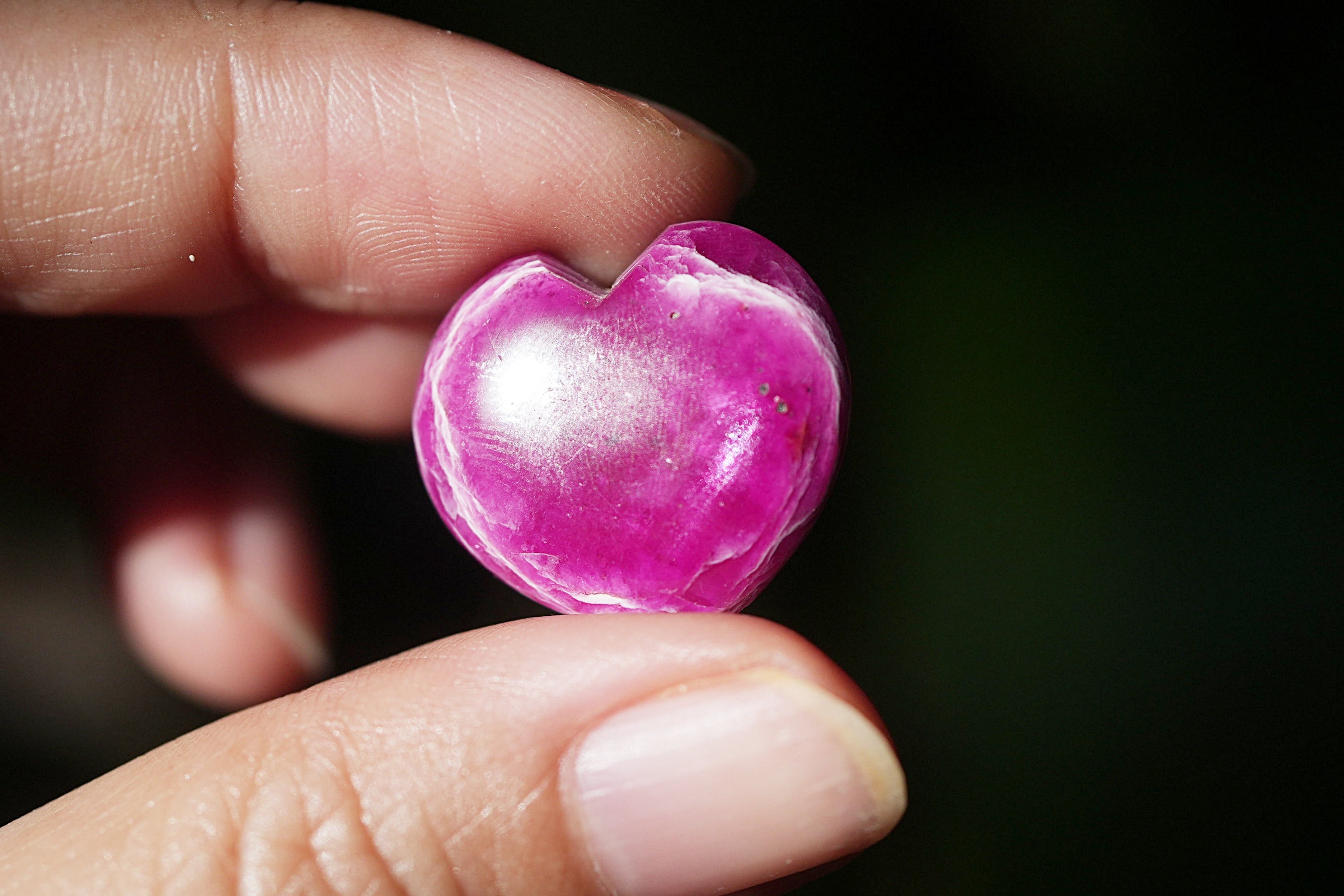 ローズルビー☆ハート型☆ルビー s1500 | Funky garuda Stone