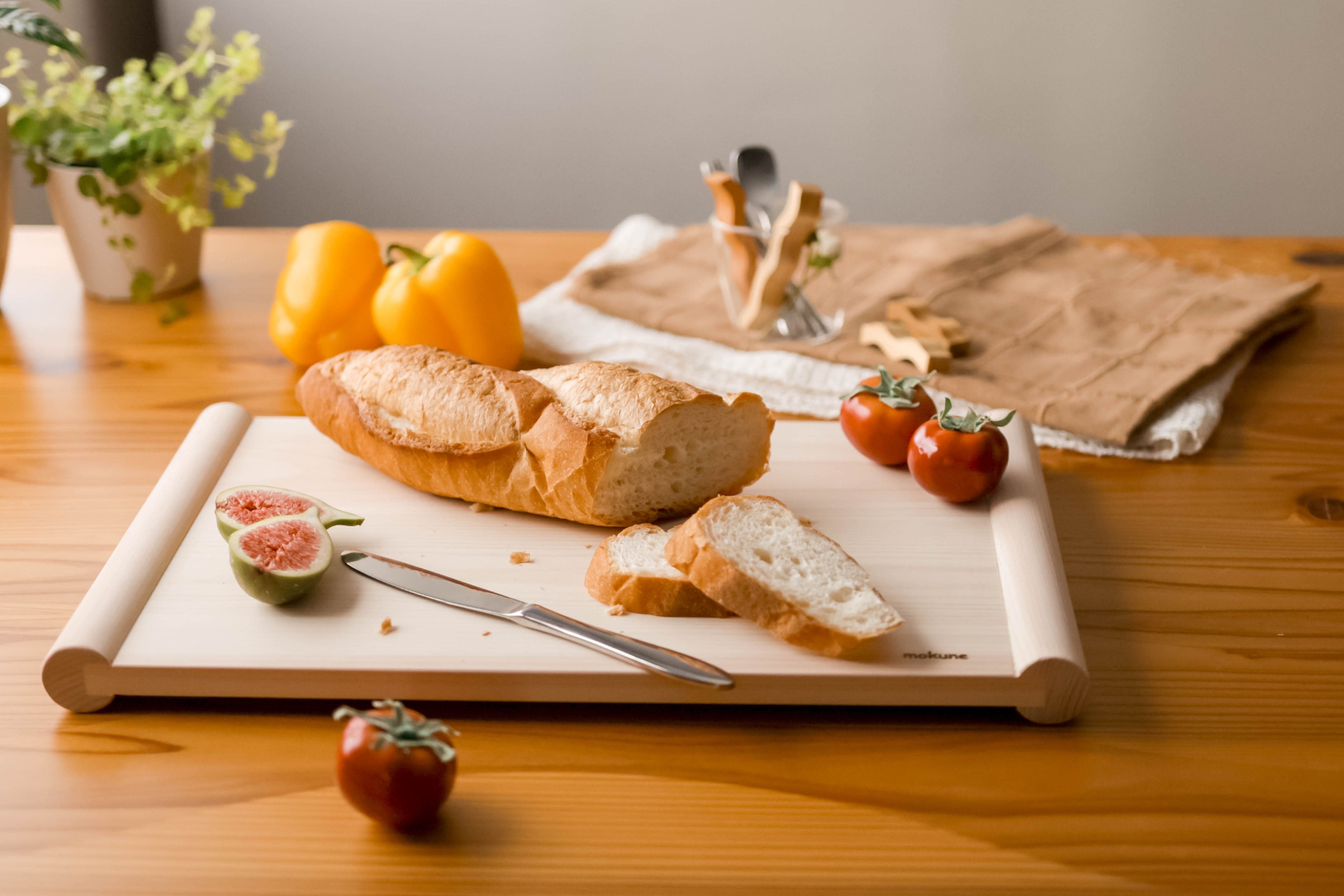 mokune 東濃桧・浮かせまな板（小）