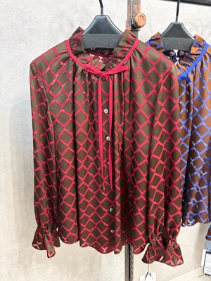 【ROBE】インポート　シアークロスフリルリボンブラウス　631452