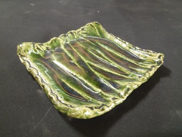 総織部ソギ角皿 | 食卓を華やかにー和食器 火炉美