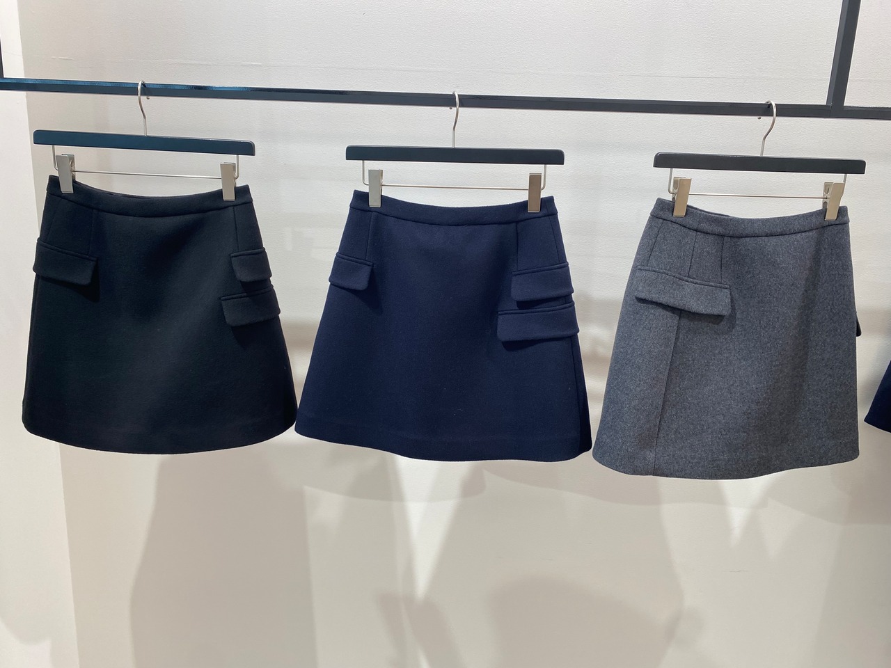 BORDERS at BALCONY MELTON WOOL SHORTS