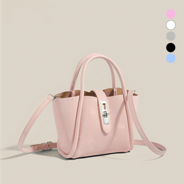 メタルパドロックモチーフショルダートート2wayバッグ