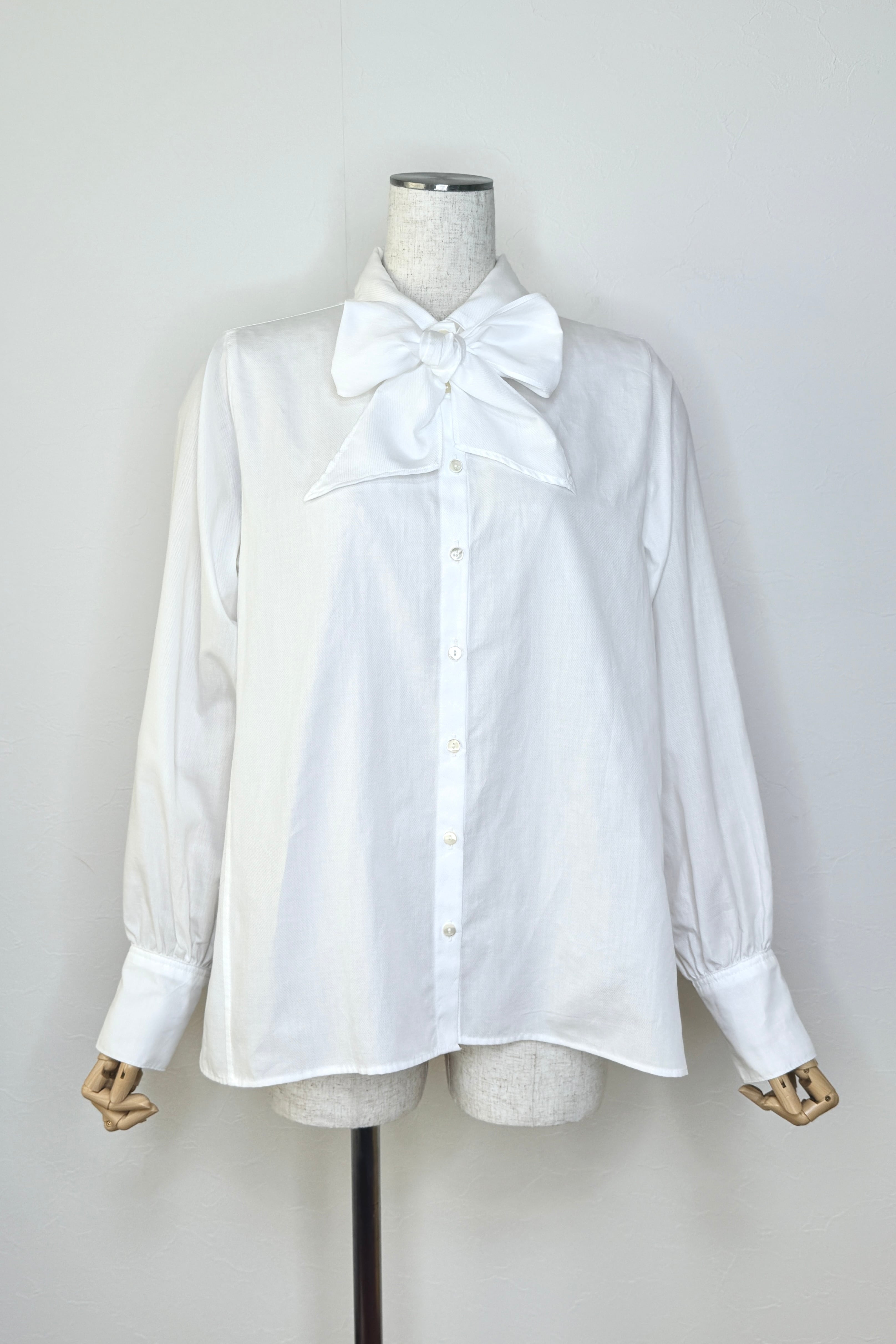オーガニックコットンワイドリボンタイ シャツ white