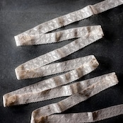 1900s フランス 100x4c リネン 鏡の国デイジーとアンティークレース r9m