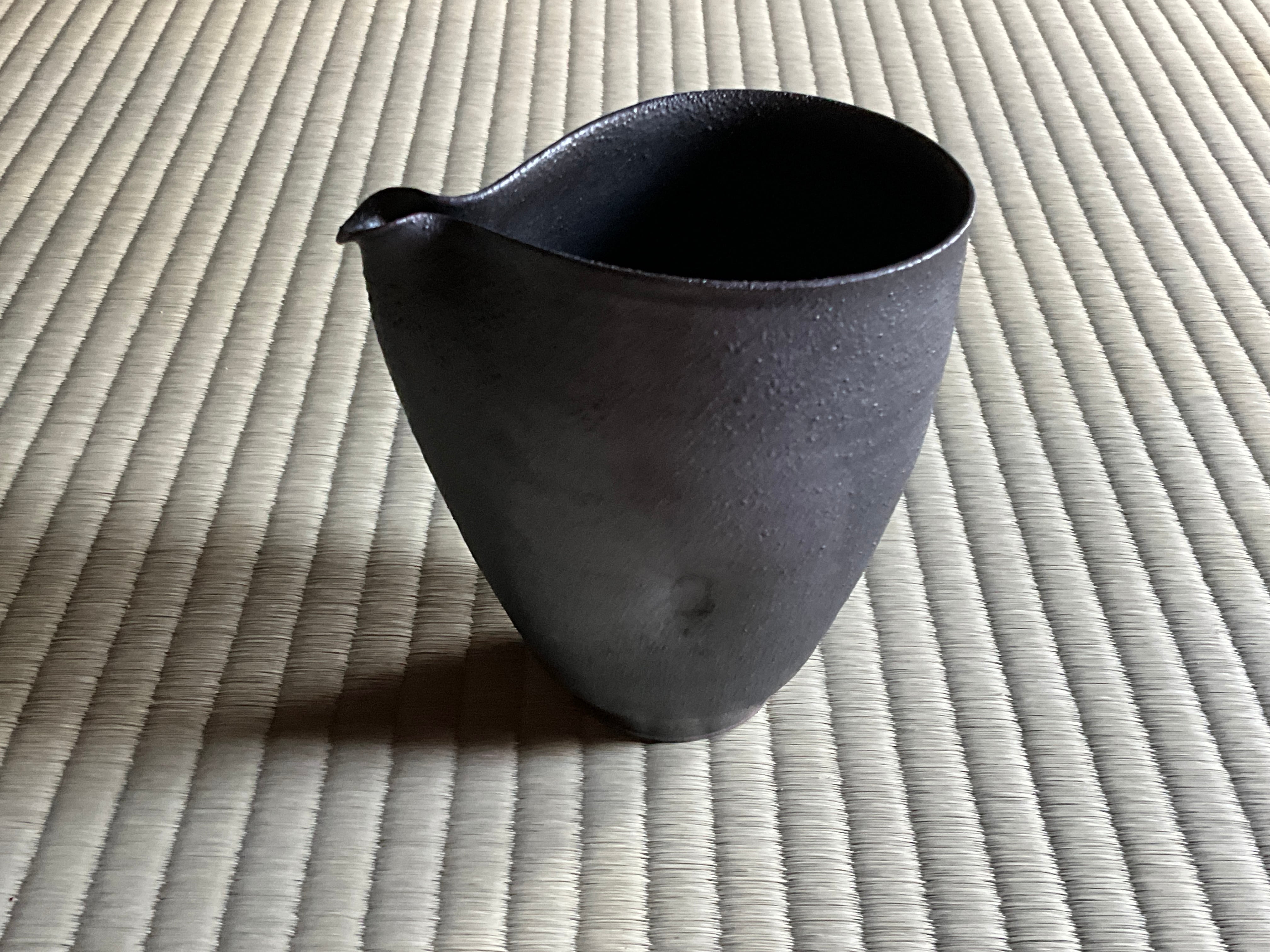 泥彩片口酒器 大 | ohmitogei