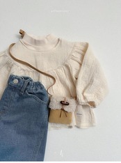〖取寄〗韓国子供服 / 26winter / atomeme / ヘイブラウス / キッズ *S~XL*