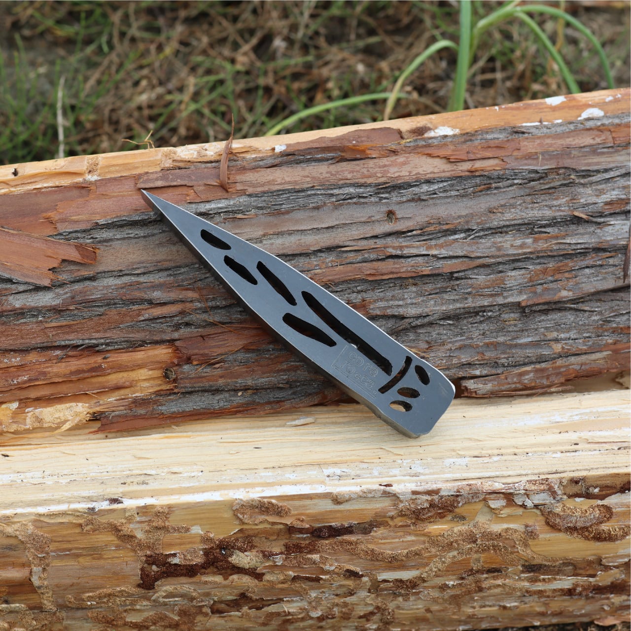 薪割りクサビ［ タケノコ ］ 【 corerocca ( コレロッカ )】 | core rocca