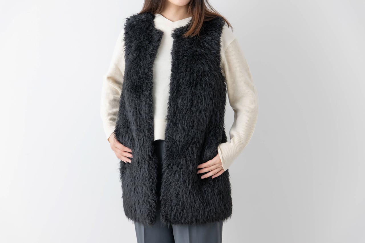 アベニールエトワール　エコファー付き　ウール&カシミヤ混　ジレ　ベスト　38 新作入荷情報〈エコファーストール〉 | m-i-d | AVENIRETOILE