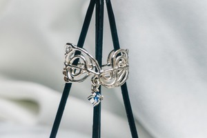 《Ligne》リーニエ バイカラーサファイア