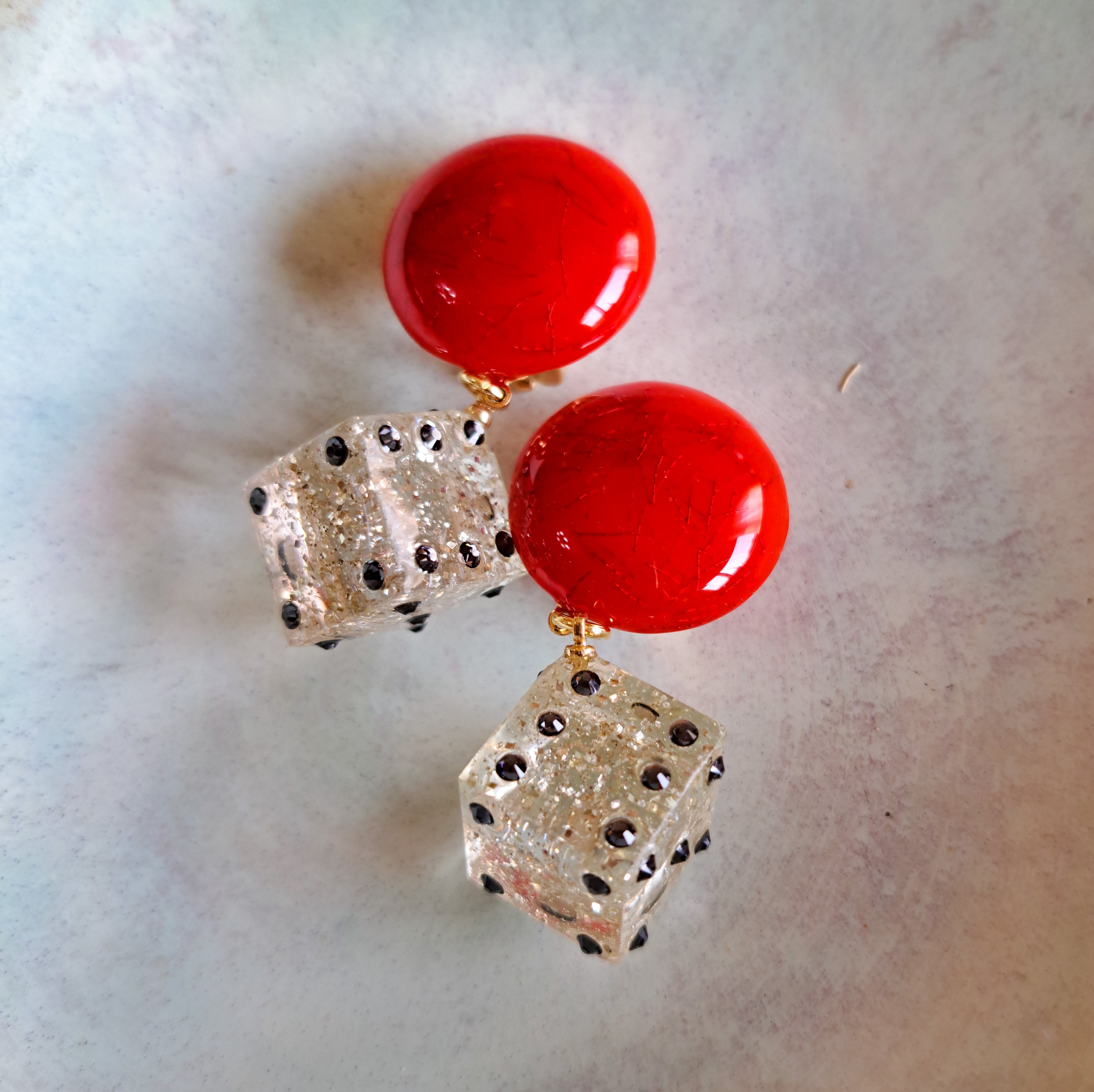 ◇GLITTER DICE ピアス・イヤリング◇サイコロピアス【レッド