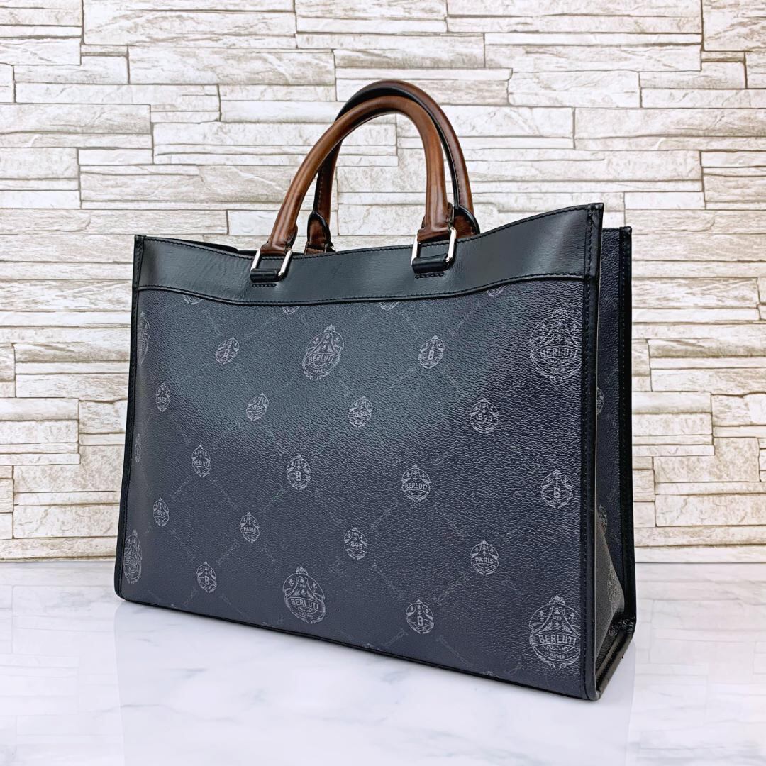 ベルルッティ Berluti ウリス スモール ショルダーバッグ トート ベルルッティ Berluti ウリス スモール ショルダーバッグ トート