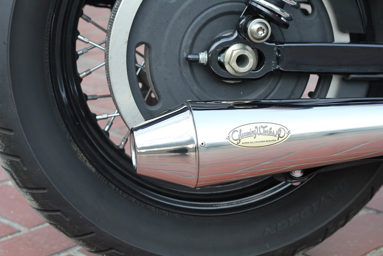 SHAKERS(Slip-on)Exhaust (POLISH) for XL