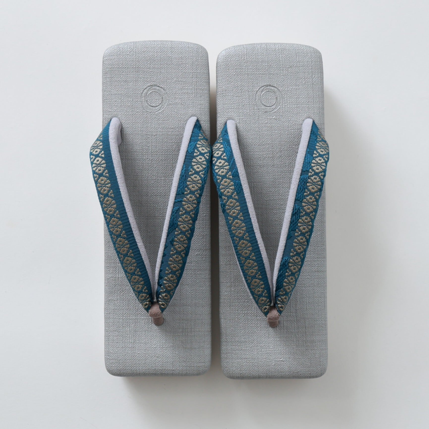 .菱屋カレンブロッソ×OKANO カフェ草履 :グレー×青 レディースM