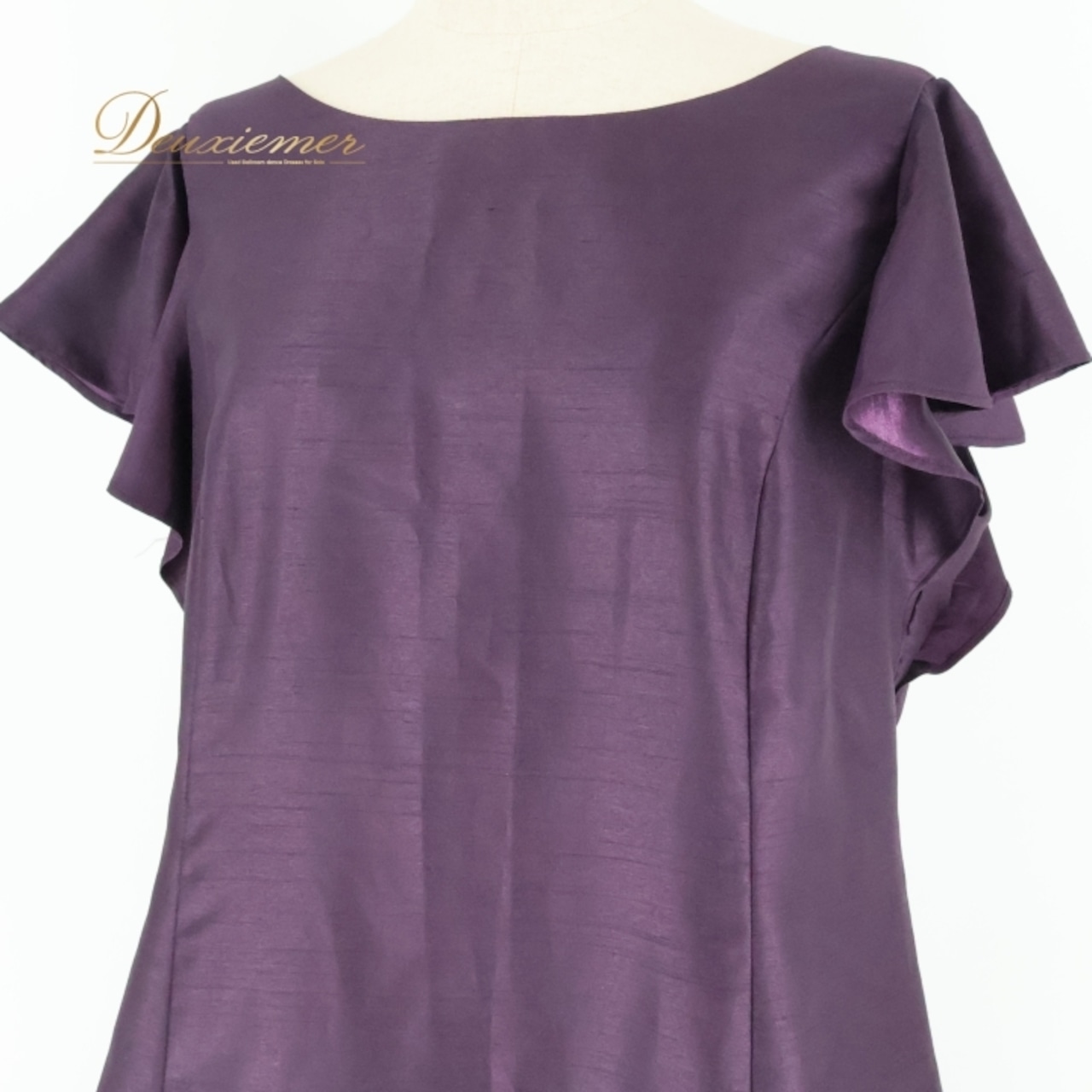 フラダンス 衣装 ワンピース ドレス ブルーヘブンカンパニー パープル系 BLUE HEAVEN COMPANY ワンカラー 無地 シンプル きれい 上品 大人っぽい 華やか 鮮やか かわいい 紫 ハワイアン アロハ フラ ダンス レッスン 練習 おしゃれ