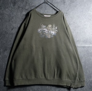 Green Cat Reflection Landscape Print Sweat